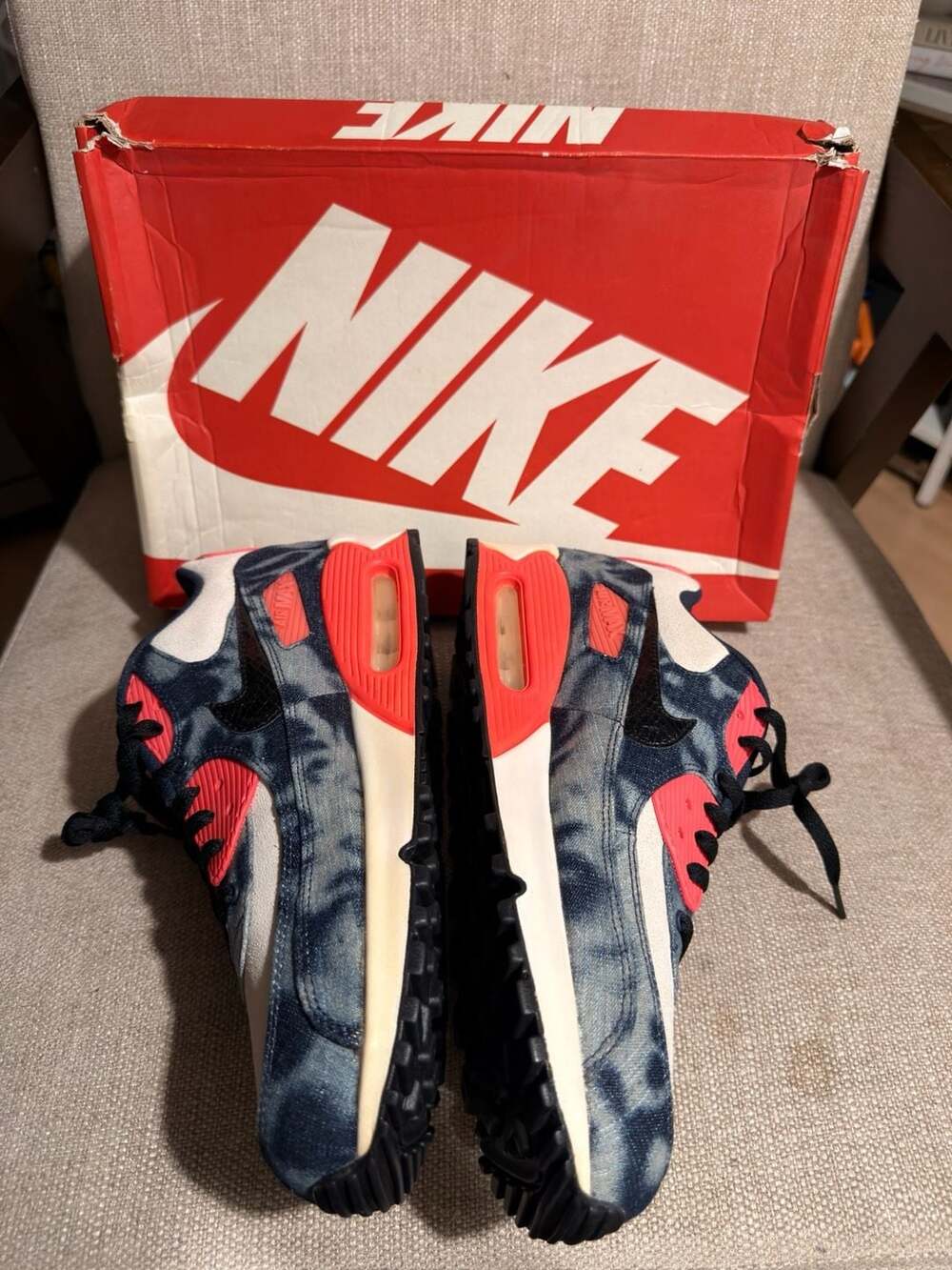 Atmos x Nike Air Max 90 QS 'Bleached Denim' (700875-400) SIZE 11 - Picture 3 of 6